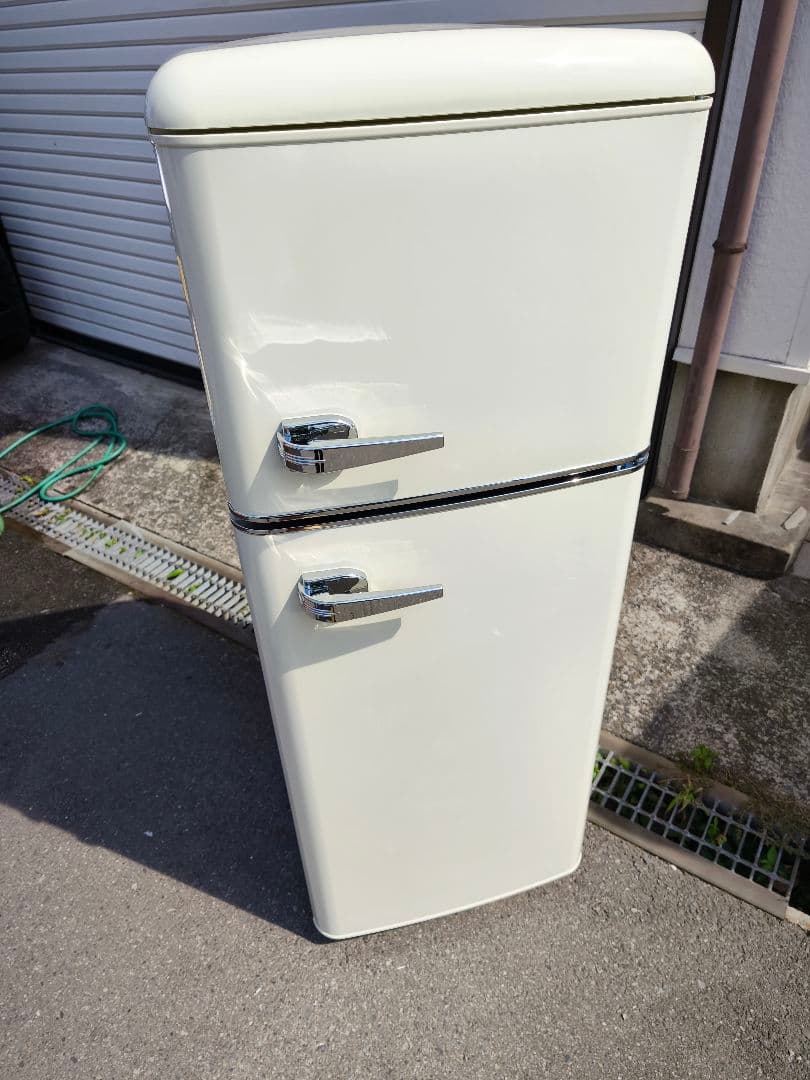 関東限 23年 条件で配送無 レトロ冷蔵庫 レトロデザイン冷蔵庫 冷蔵庫 2ドア