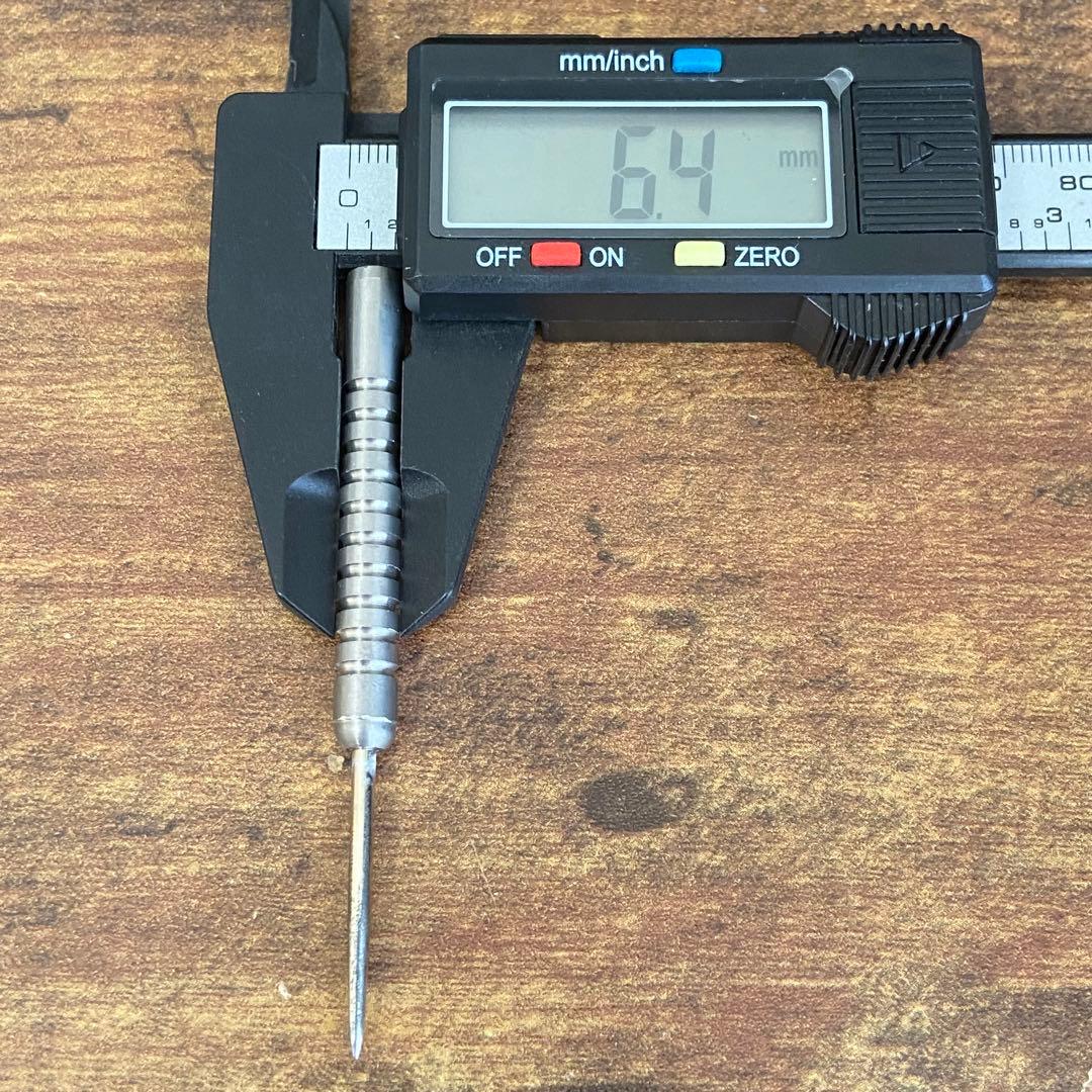 ダーツ unicorn CORE XL STRIKER STEEL 21g