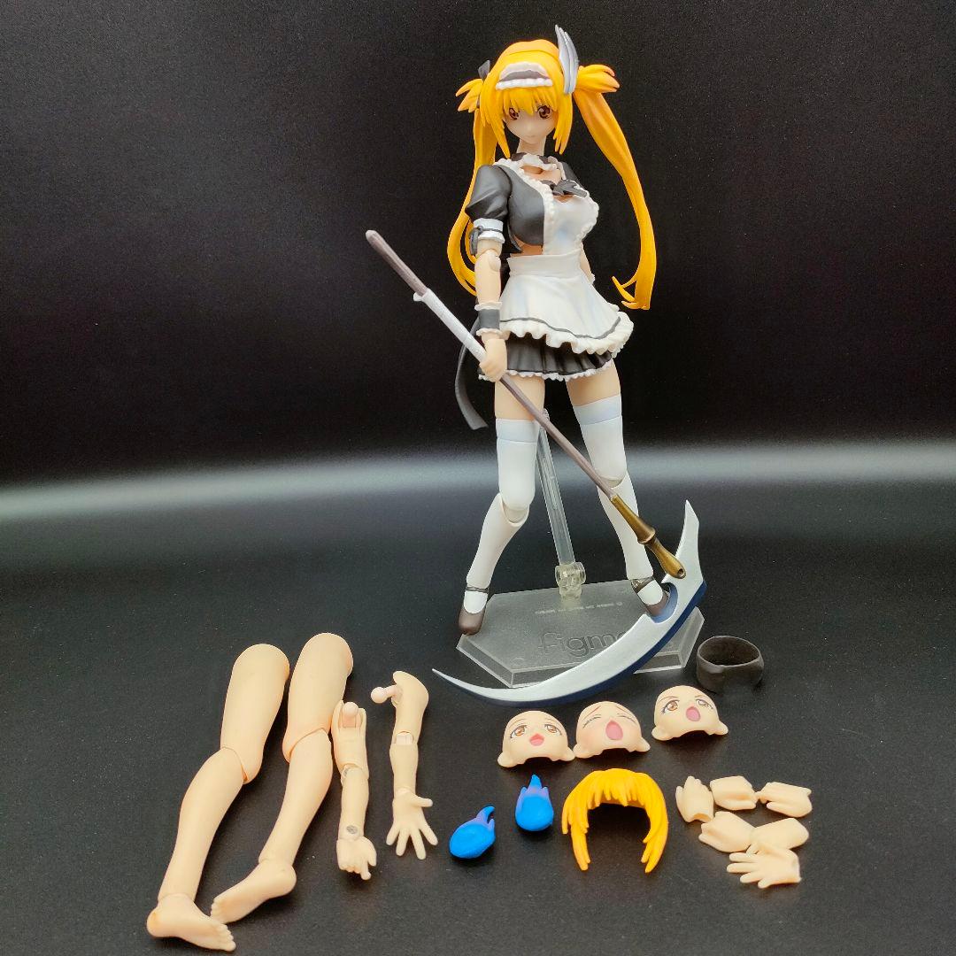 クイーンズブレイド　アイリ　美少女アクションフィギュア　R15