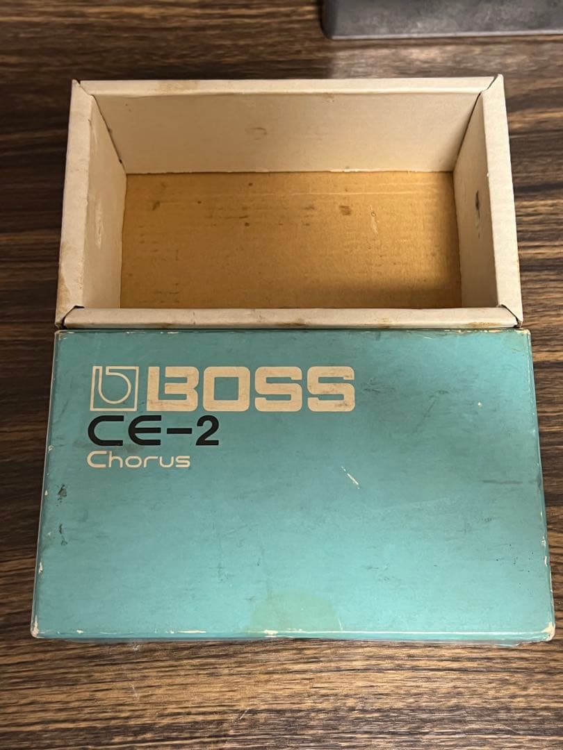 即発送 boss CE-2 日本製 銀ネジ 箱付き 動作確認済み
