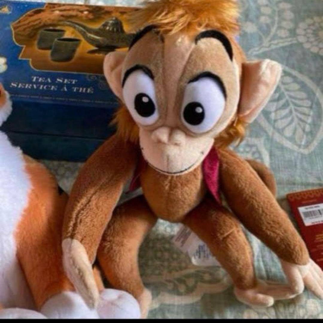 アラジン魔法のランプ　ラジャーぬいぐるみ　アブーぬいぐるみ