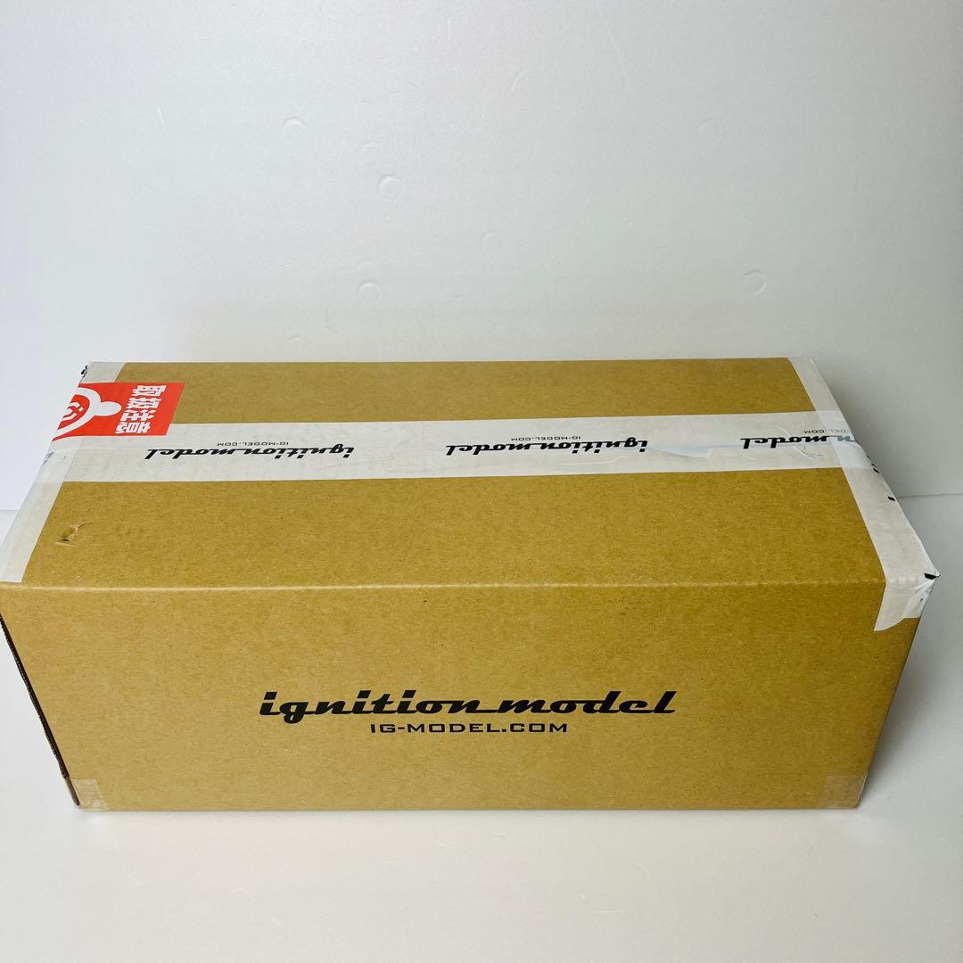 新品　佐田ビルダーズ　ローレル　日産　Nissan Laurel 2000SGX