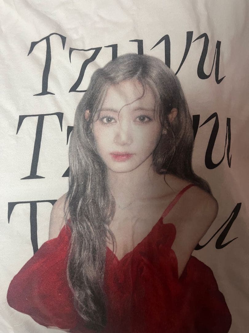 TWICE ツウィ サノクTシャツ