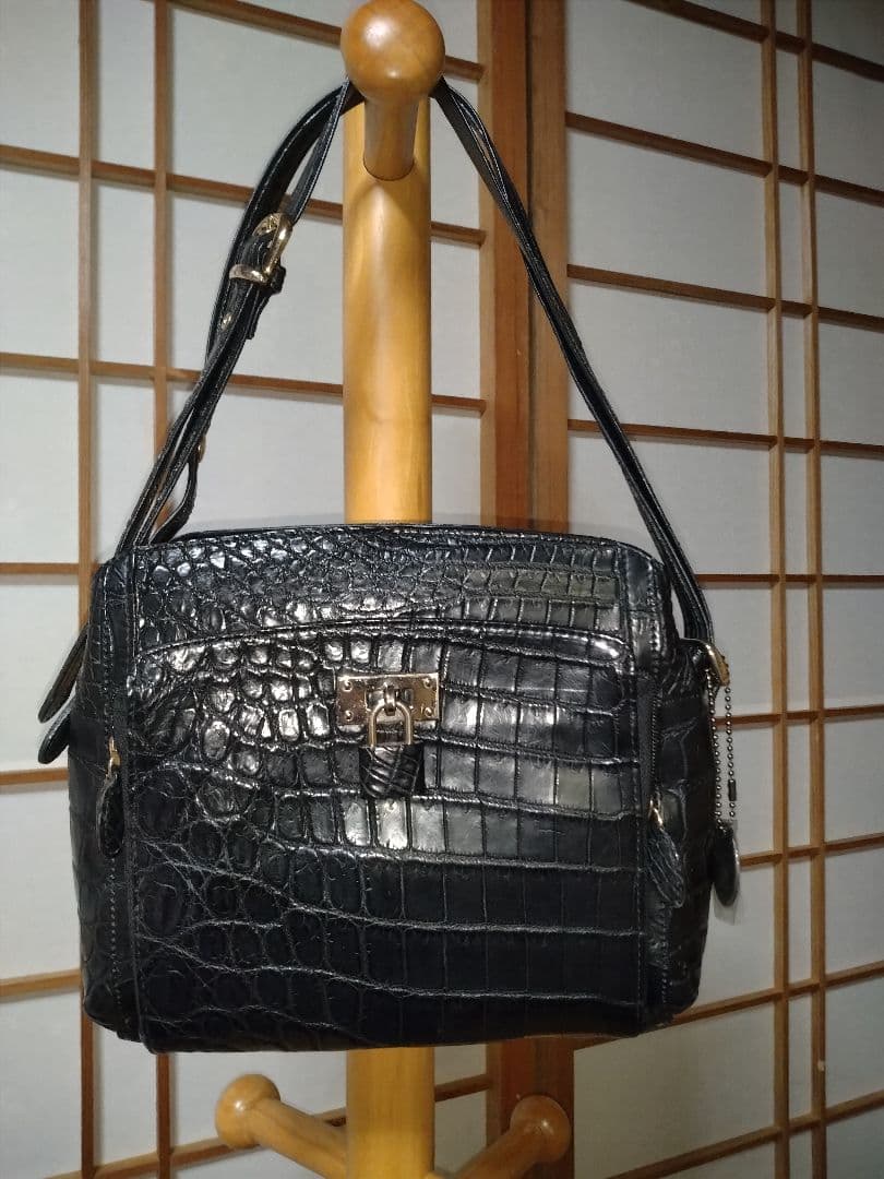 三宝　クロコダイルショルダーバック　 　JRA認定 コッコクリスタ−ロ　　鞄のみ