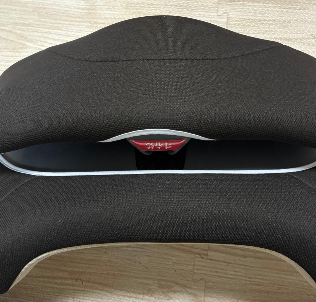 チャイルドシート　エールべべ　サラット　3ステップ クワトロ