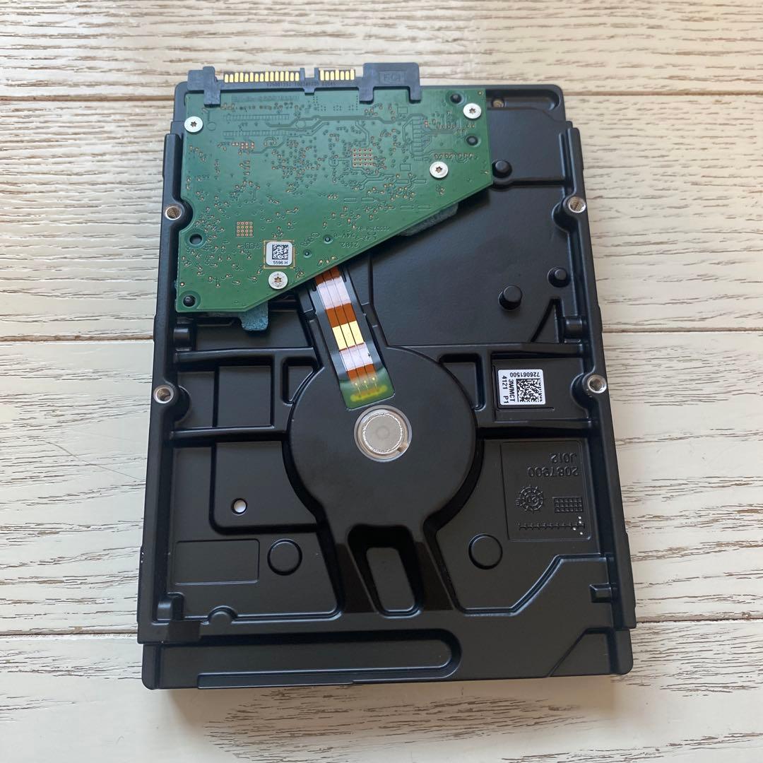 Seagate Barracuda 4TB 内蔵型ハードディスク　使用少なめ
