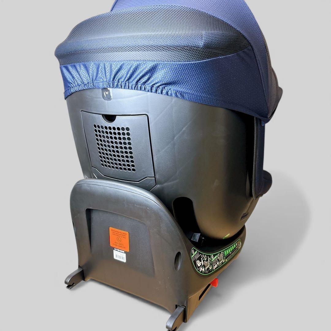 【未使用】 ターンレジェネクストISOFIX チャイルドシート RM-2005