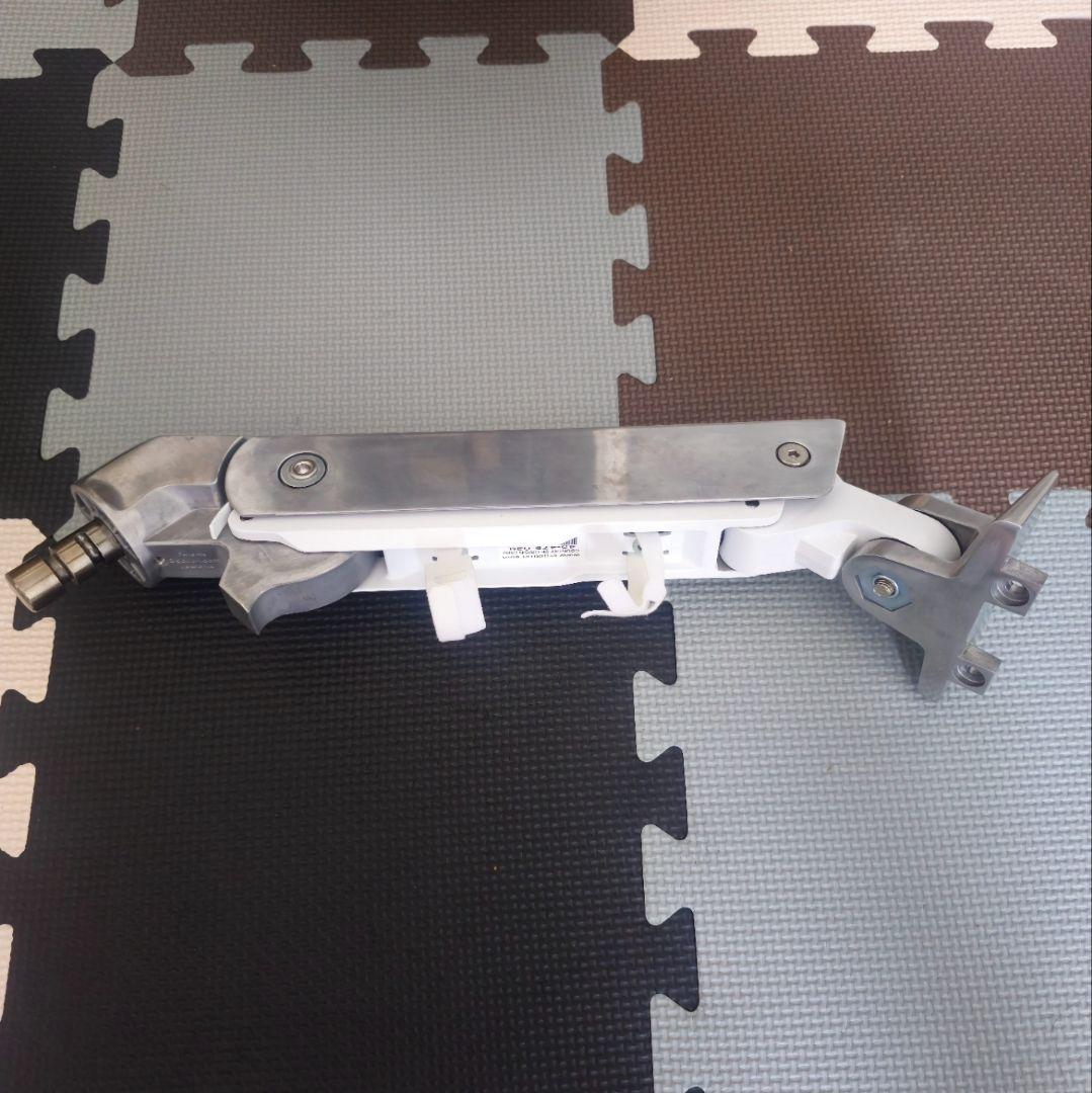 D*読様 Ergotron HX モニターアーム VESA アダプタ セット