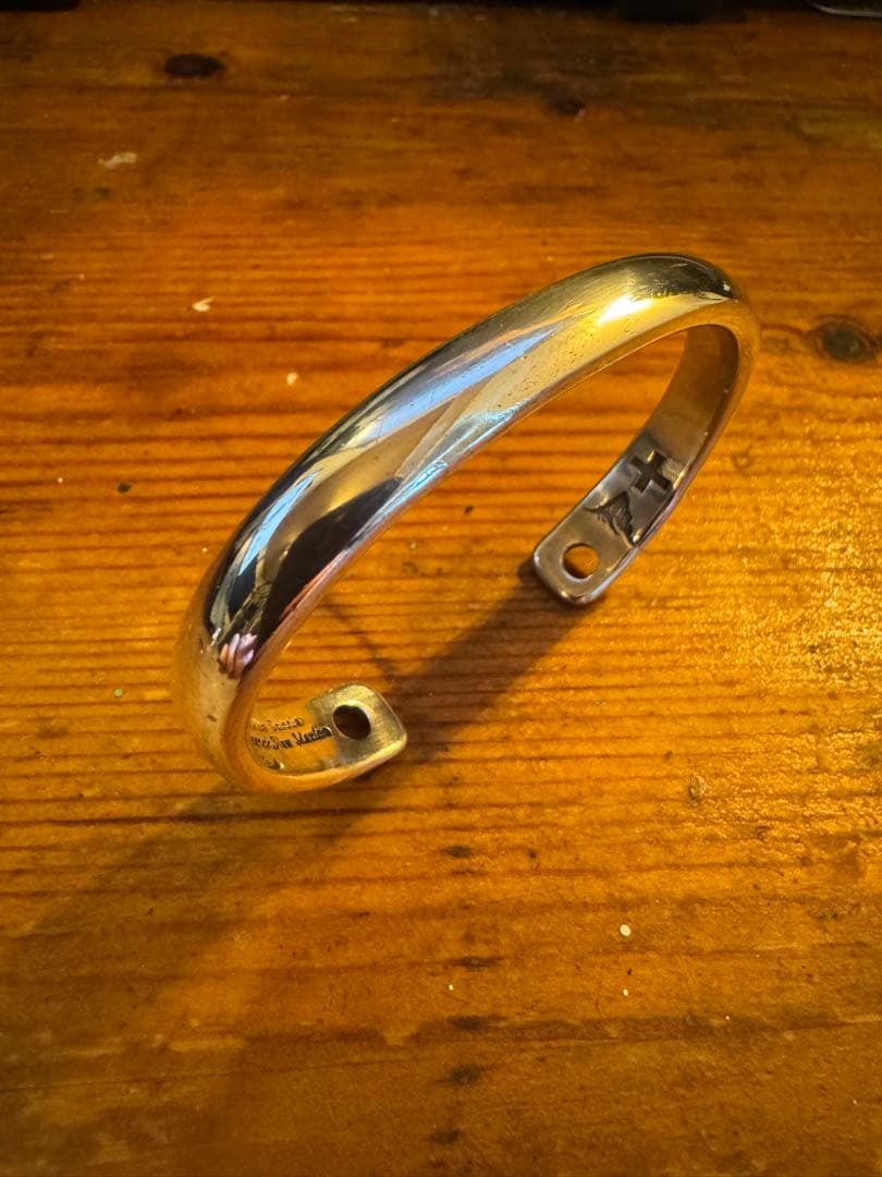 Orville Tsinnie（オーヴィル・ツィニー） プレーンバングル M