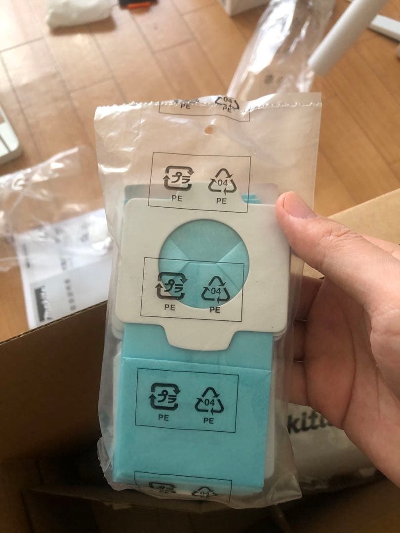 makita CL107FD 充電式クリーナー スタンド付き