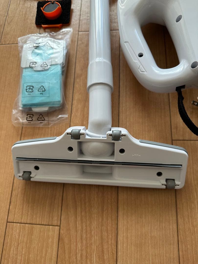 makita CL107FD 充電式クリーナー スタンド付き