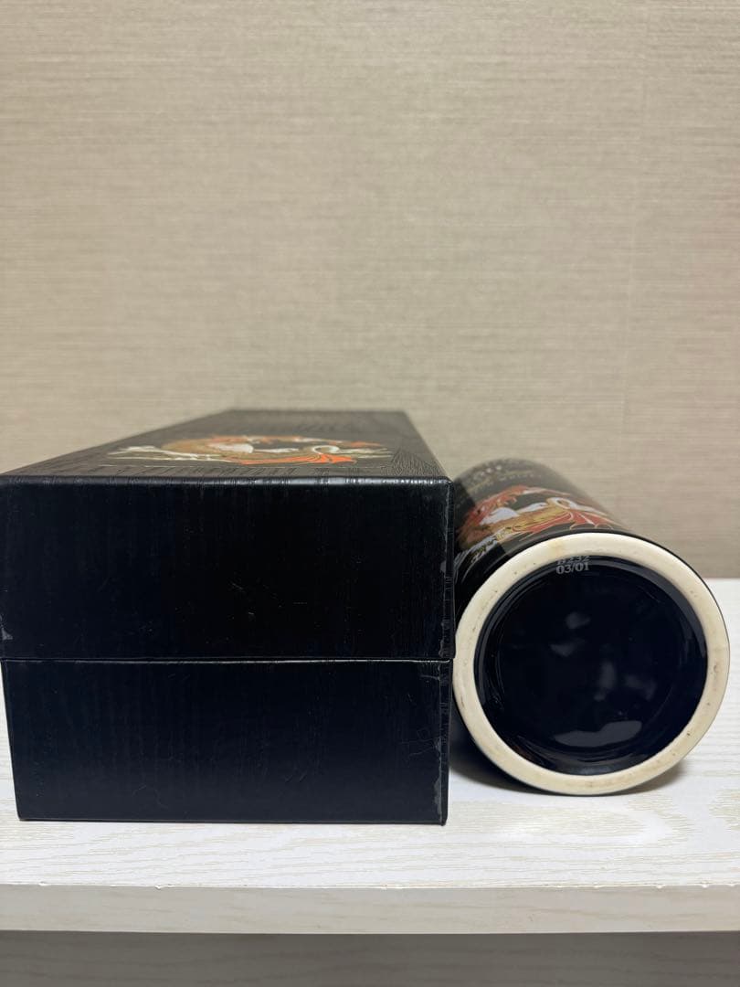 【Bowmore】【ボウモア】 30年セラミックドラゴンボトル 空き瓶 空き箱