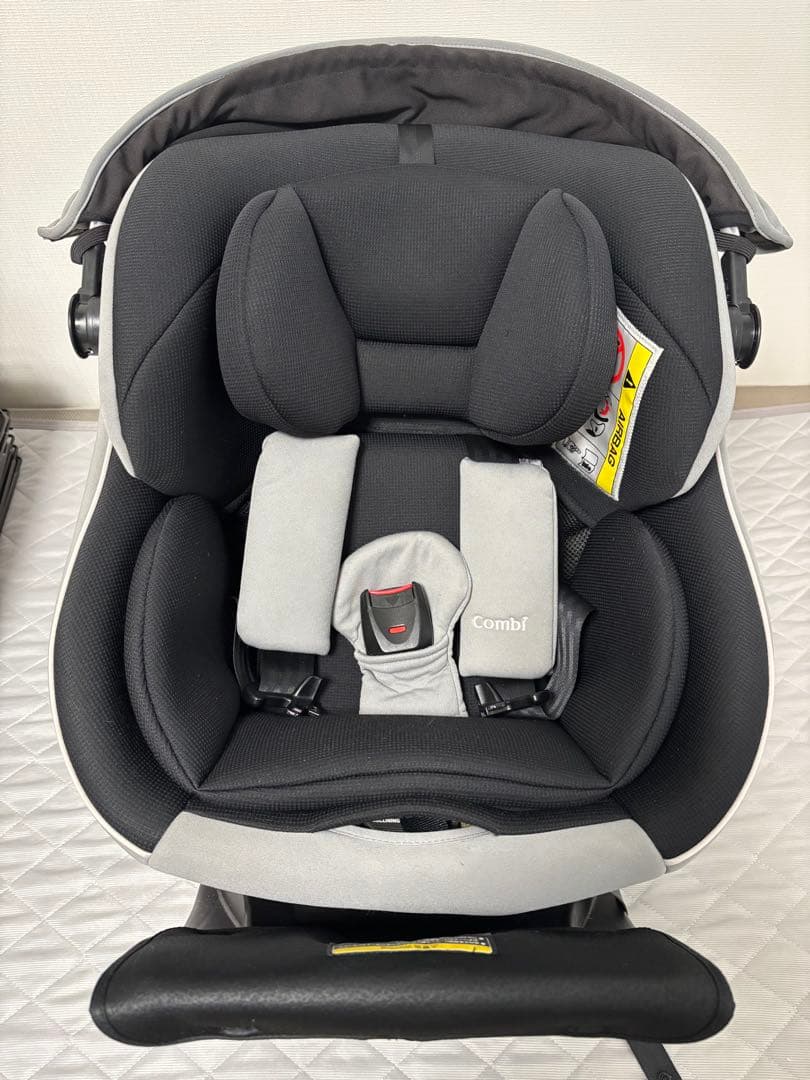 Combi チャイルドシート クルムーヴ スマート ISOFIX