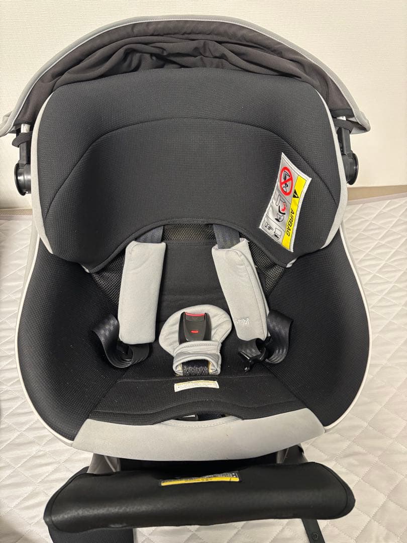 Combi チャイルドシート クルムーヴ スマート ISOFIX