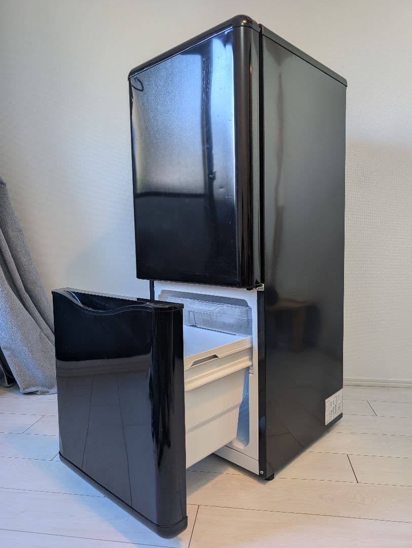 ブラック冷蔵庫 冷凍庫付き
