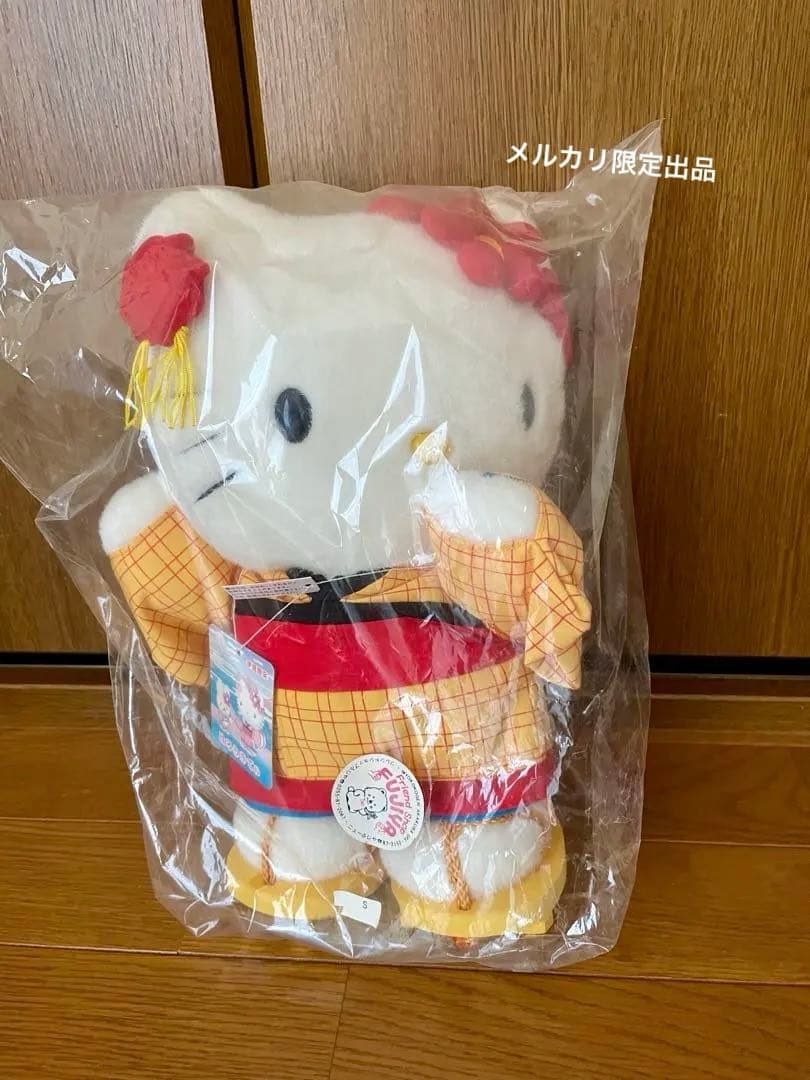 キティちゃん　ぬいぐるみ　伊豆限定　1点