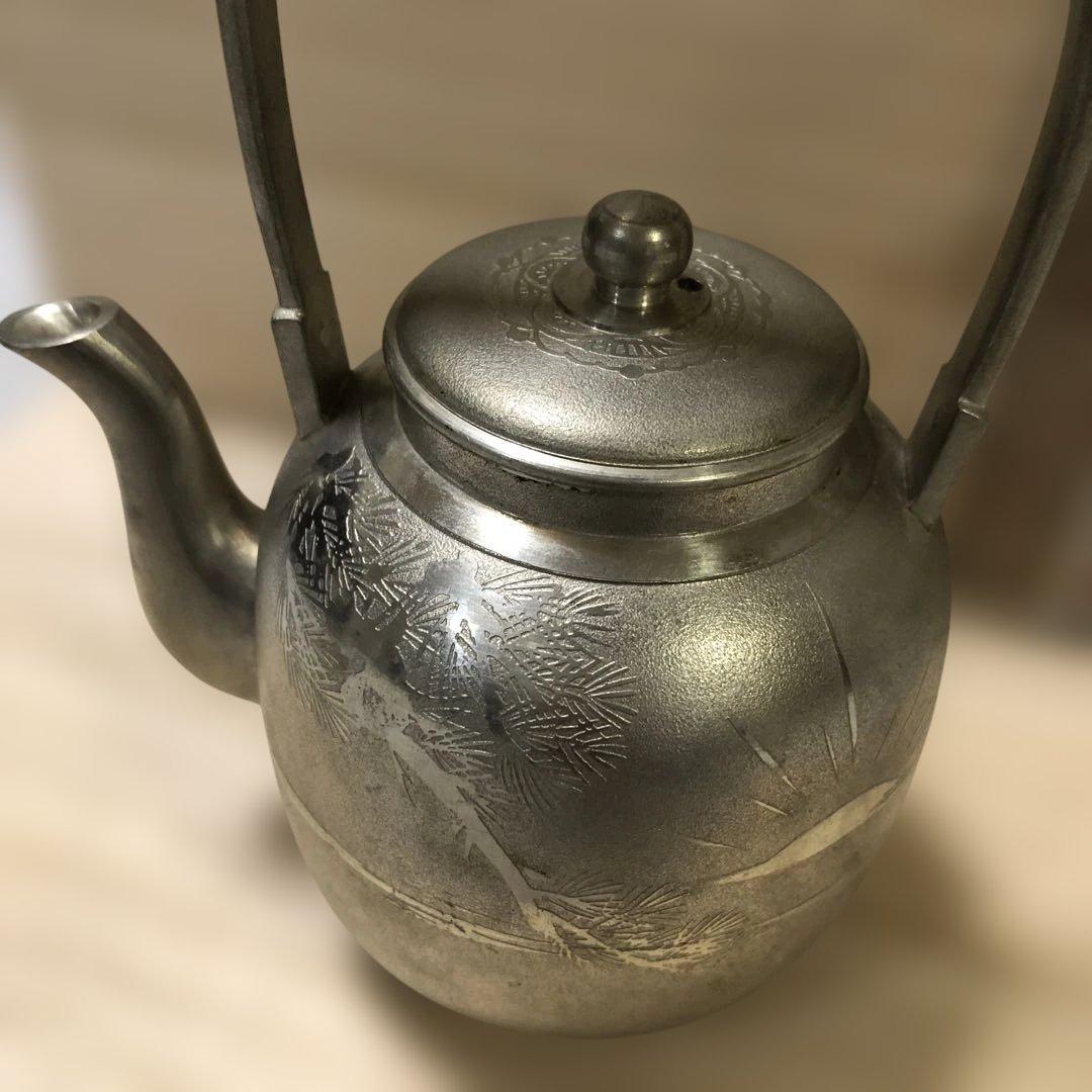 金属製ティーポット 彫刻模様　薩摩錫器