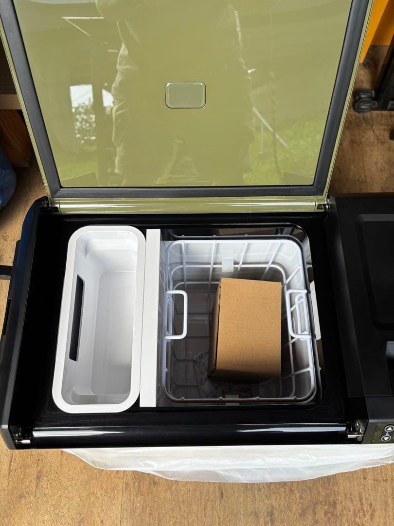 ポ*ん様 Makita CW004G 冷温庫 29L 8Ahバッテリーセット