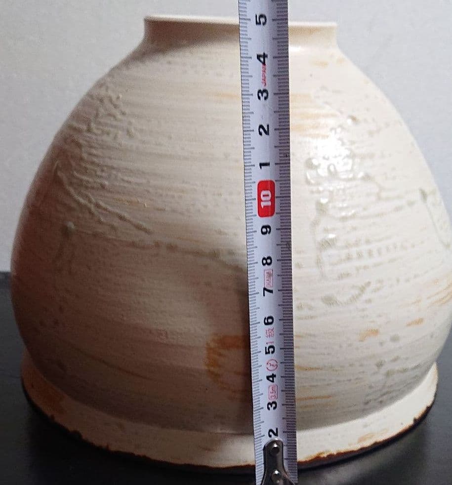 奥田武彦  作品 鉢