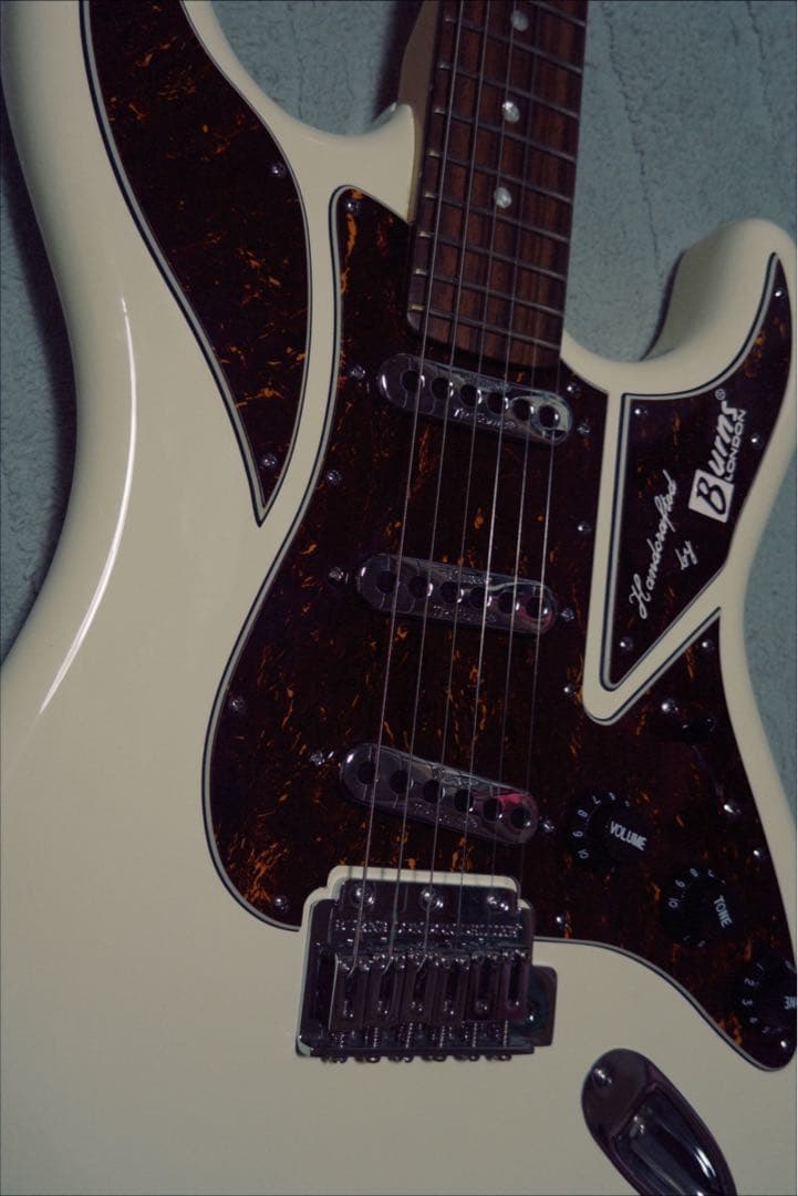 【極美品】Burns Cobra DX エレキギター 廃盤