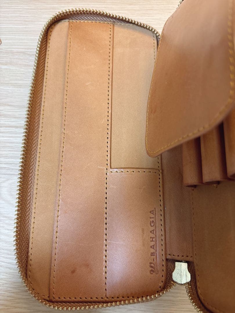 バハギア ペンケース ラウンドジップ型 プエブロ