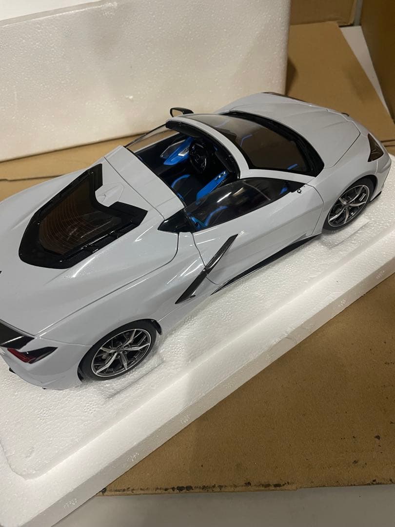 ハッピー専用オートアート 1/18 シボレー コルベット スティングレイ Z51