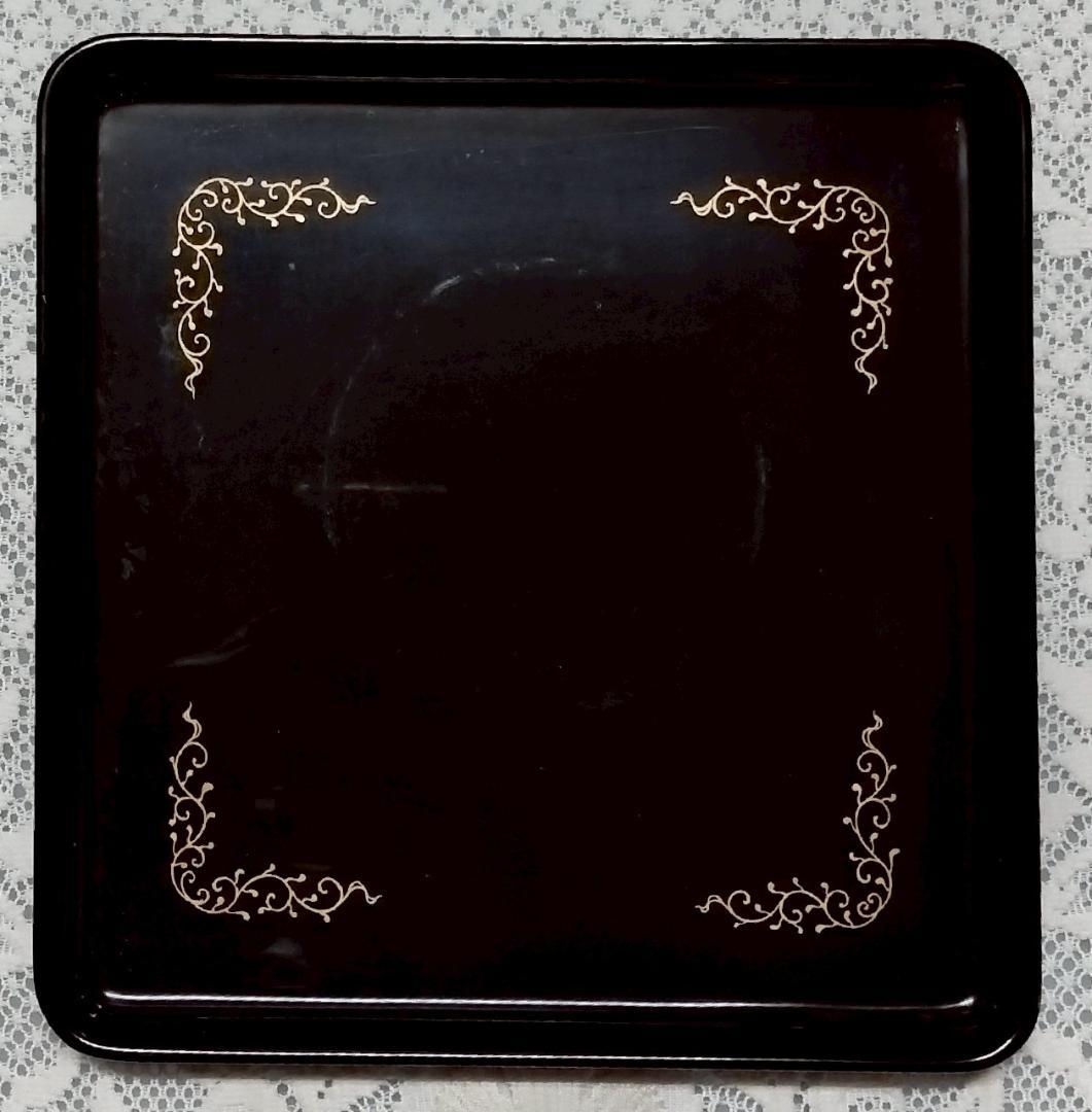 花柄漆器椀と黒漆トレイのセット