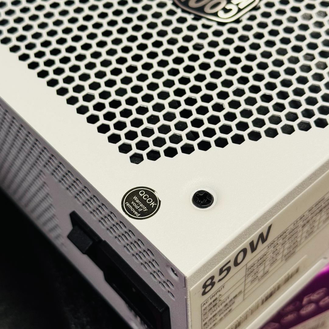 電源ユニット Cooler Master V850 GOLD V2 WHITE EDITION