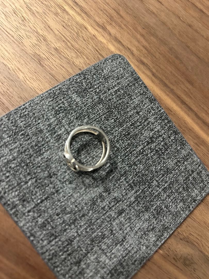 GUCCI シルバー インフィニティリング