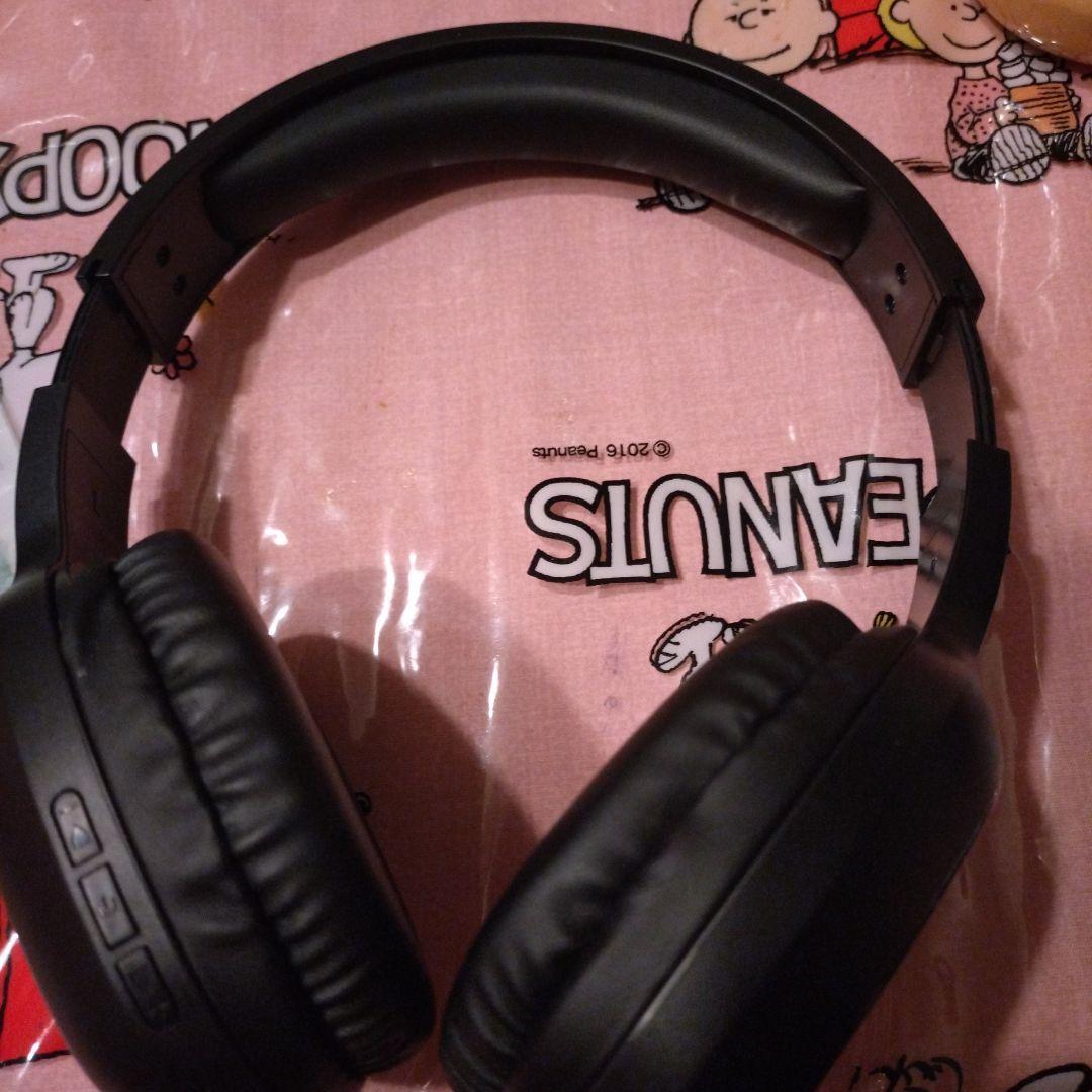 ワイヤレスヘッドホン 黒