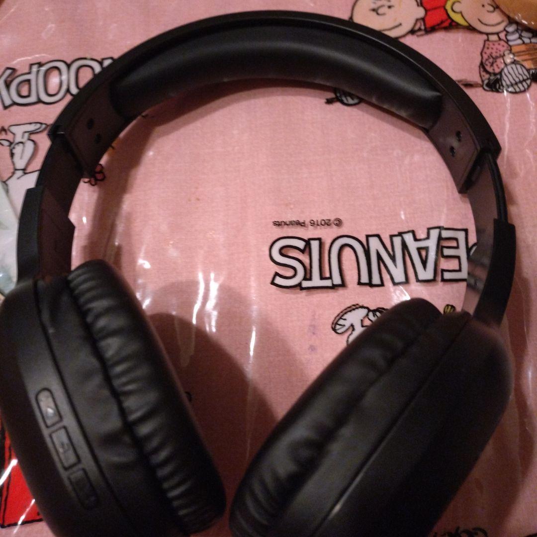 ワイヤレスヘッドホン 黒