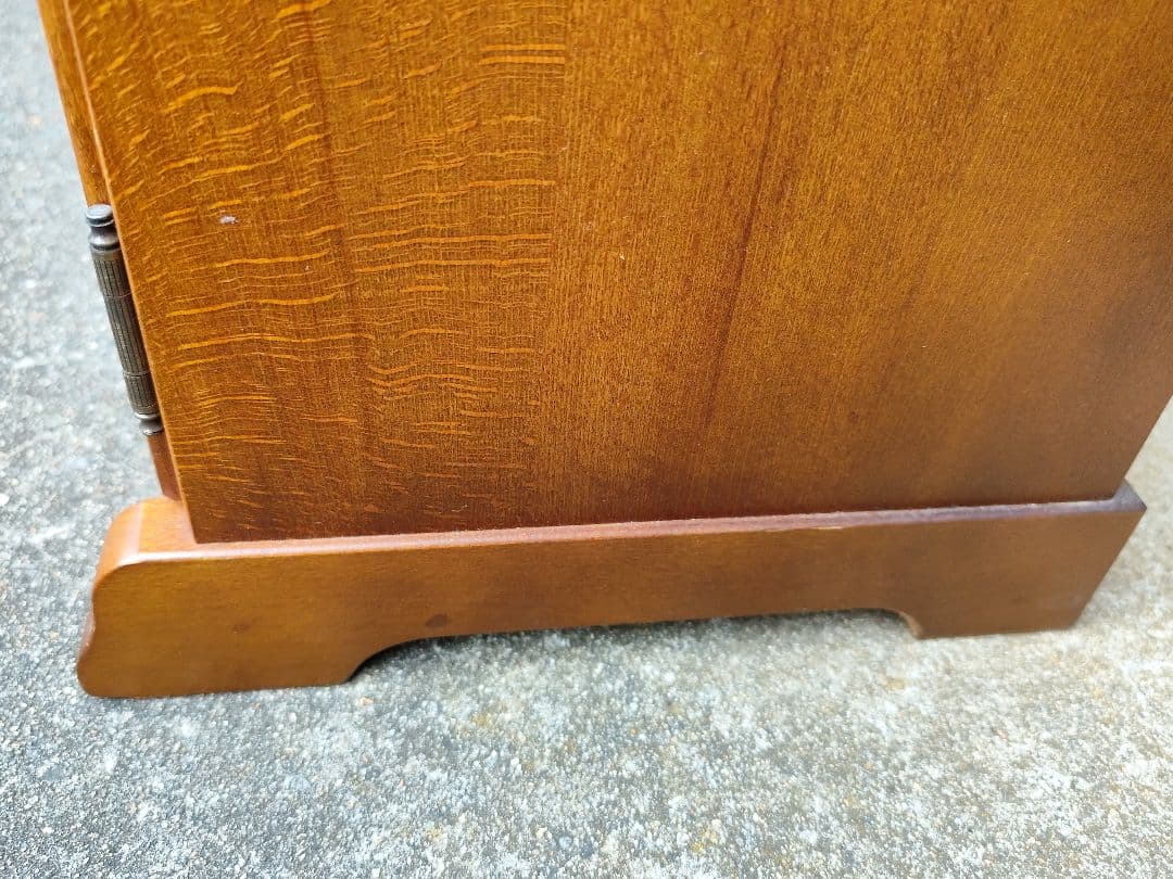 サ*ー様 karimoku カリモク コロニアル キャビネット 電話台 アンティ