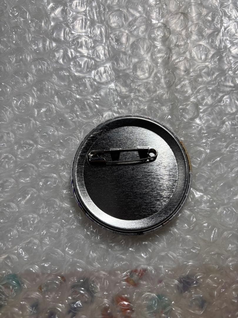 ラウンドワン　エヴァ　マリ　缶バッジ