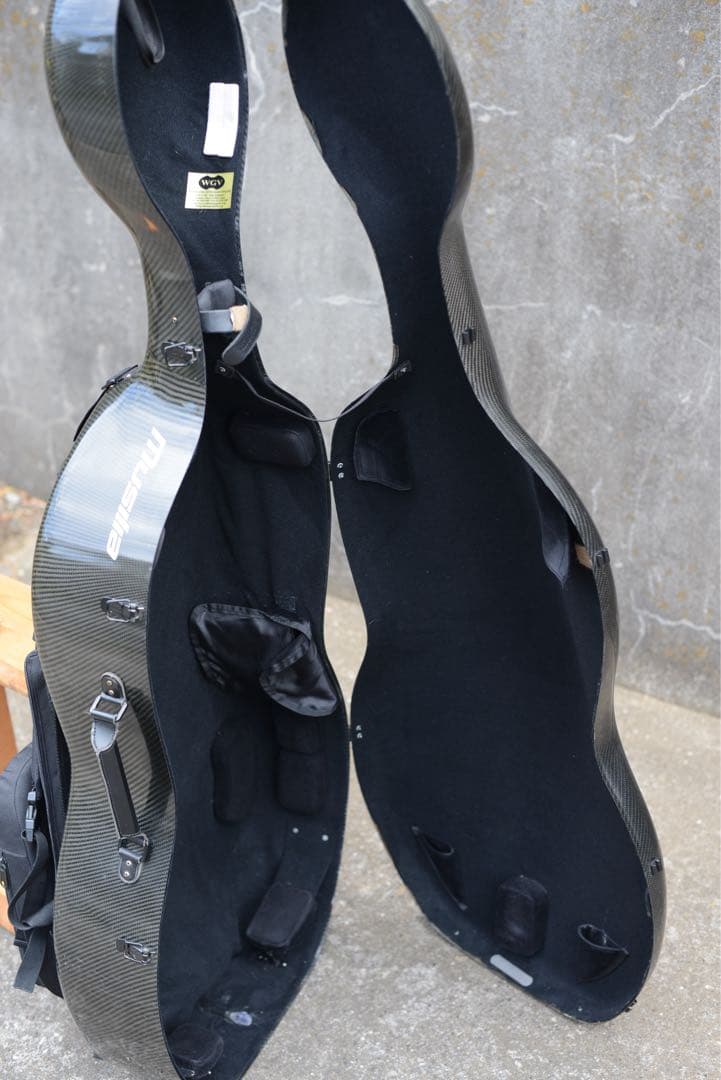 MUSILIA カーボンファイバーチェロケース　4/4