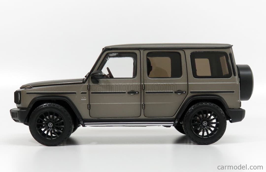 NOREV MercedesGクラス 2019　1/18