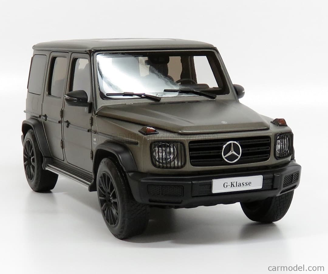 NOREV MercedesGクラス 2019　1/18