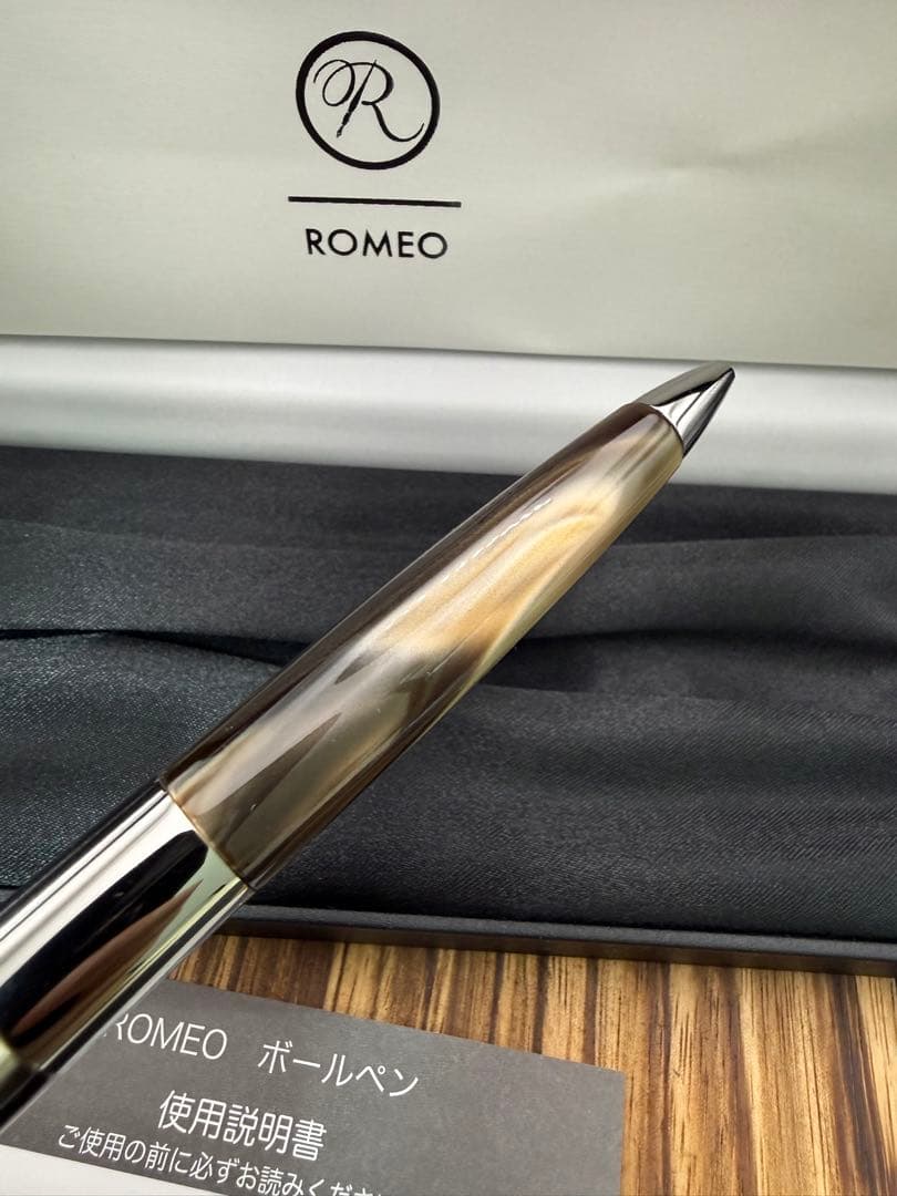 伊東屋 Romeo ボールペン NO.3 イタリアングレイ 太軸 美品