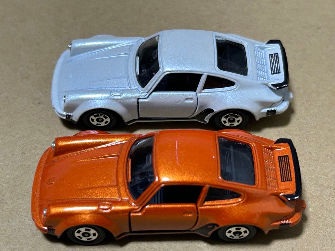 日本製 トミカ ポルシェ930ターボ 2台セット