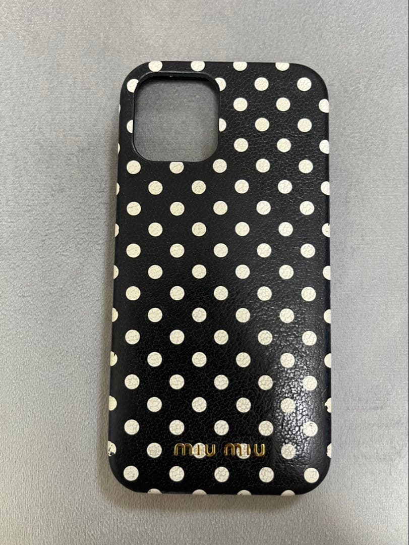 miumiu ドット柄レザースマホケース　iPhone12Pro Max