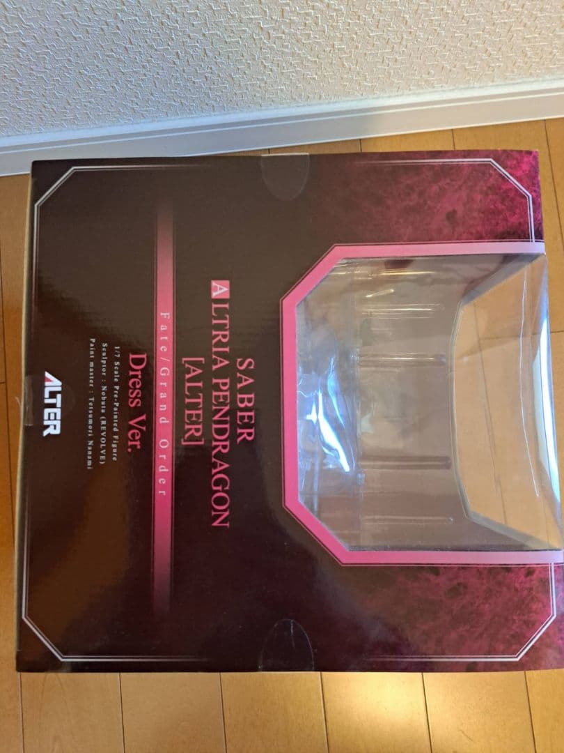 セイバー/アルトリア・ペンドラゴン ドレスVer. 1/7 完成品フィギュア