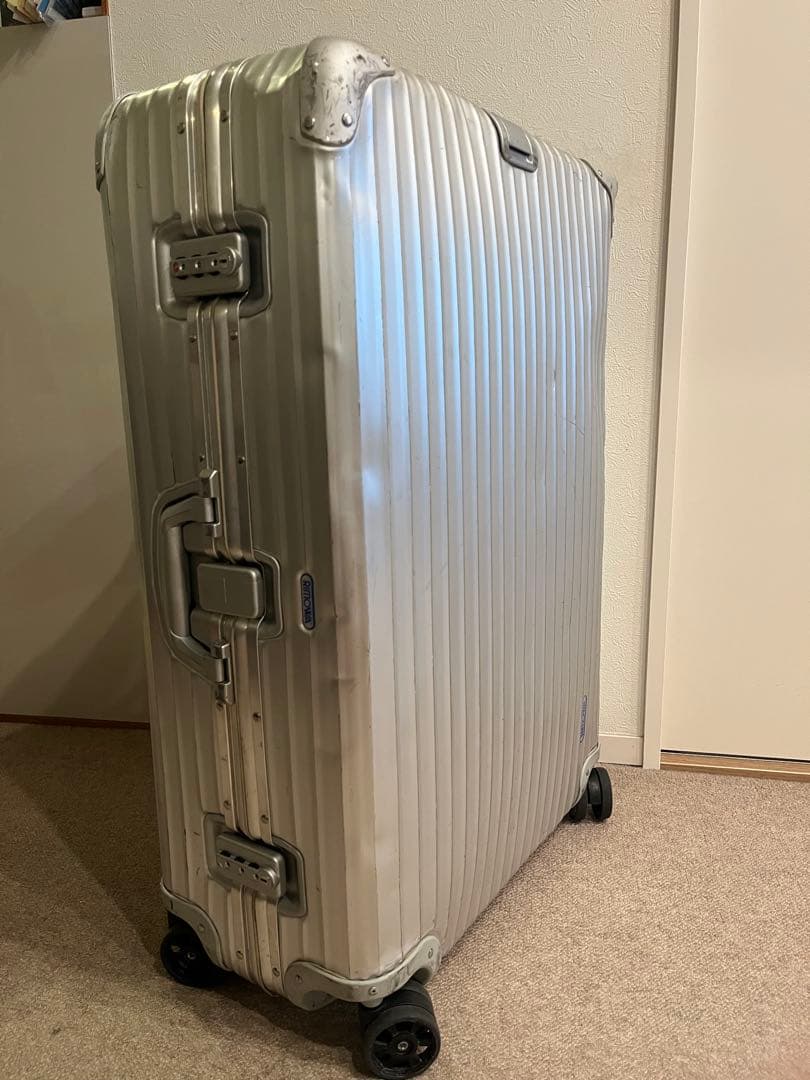 リモワ TOPAS ジュラルミン製104L スーツケース