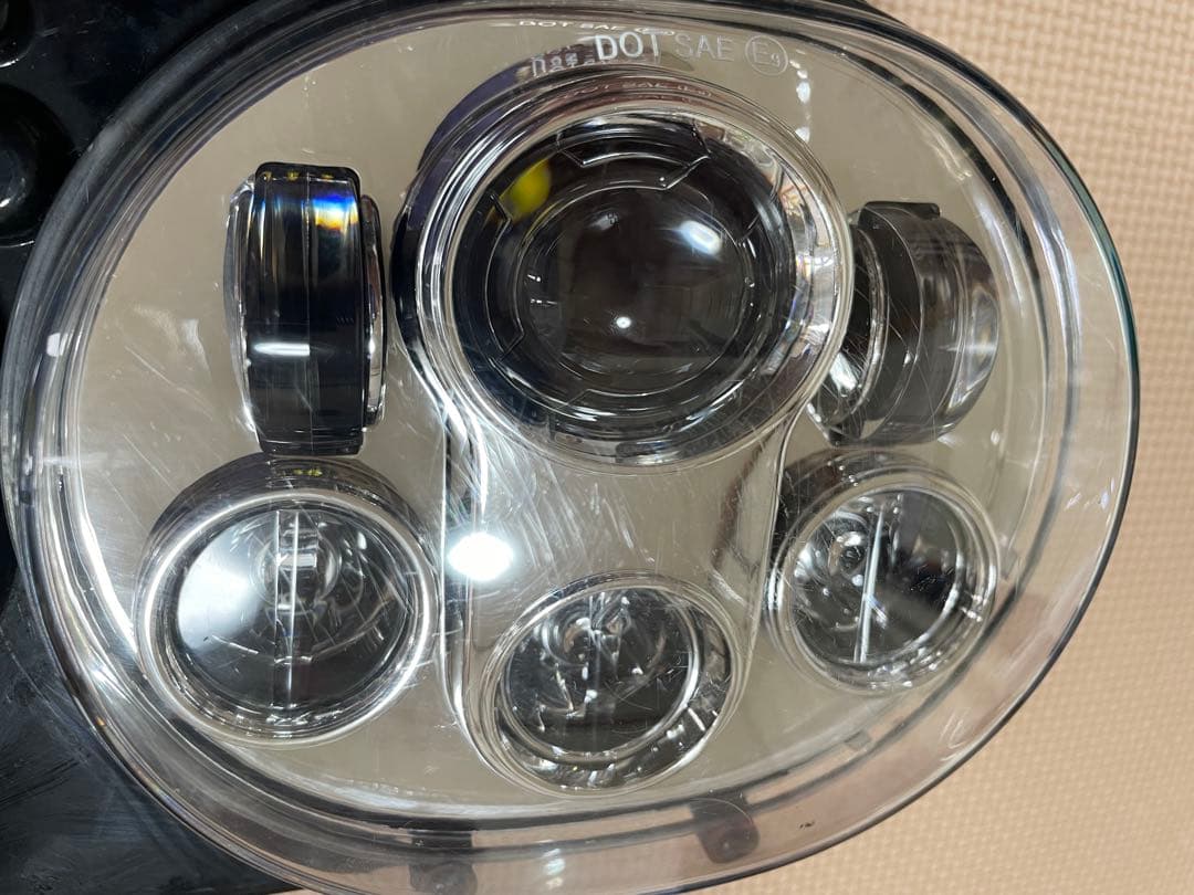 中古品　ハーレー　FLTR ロードグライド　〜2014年　LEDヘッドライト