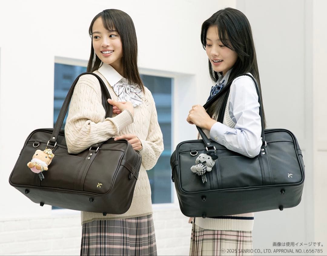 新品 ハローキティ展 50周年 ぬいぐるみ CONOMi マスコット 2点セット