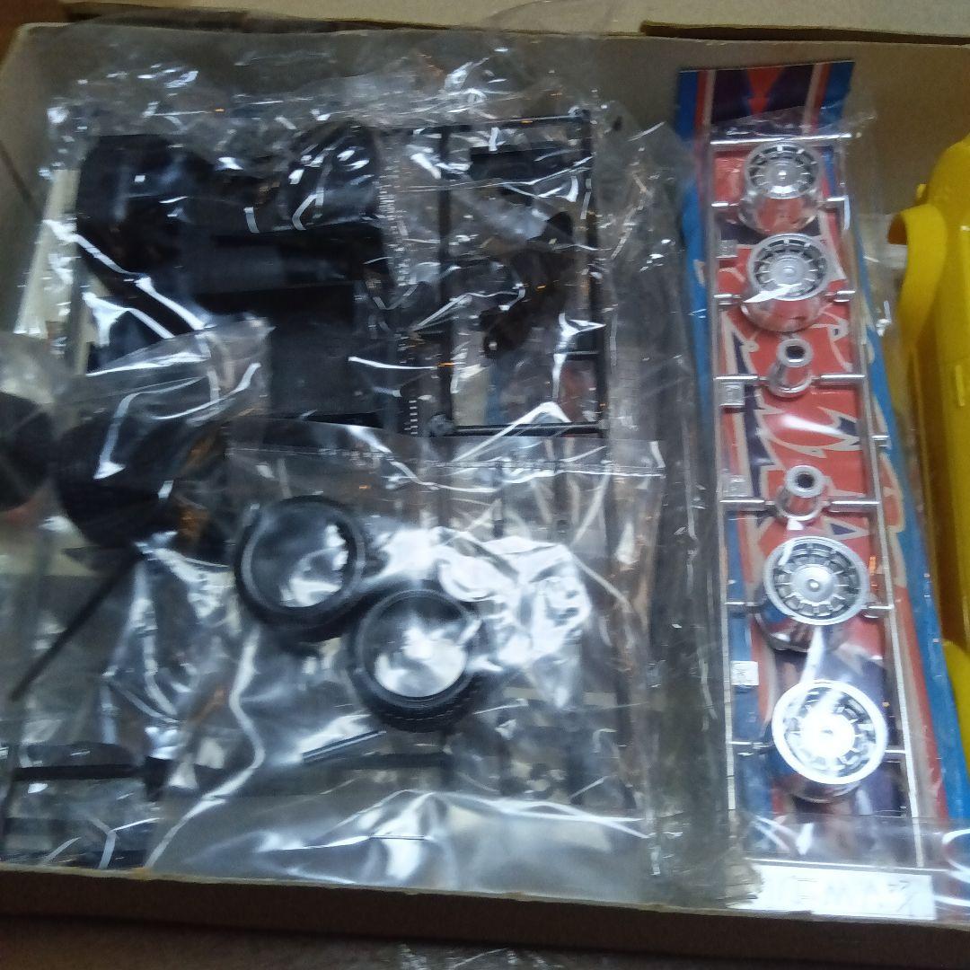 イマイ　吠えんなよ！シャコタン　1/24 Volkswagen Golf GTI