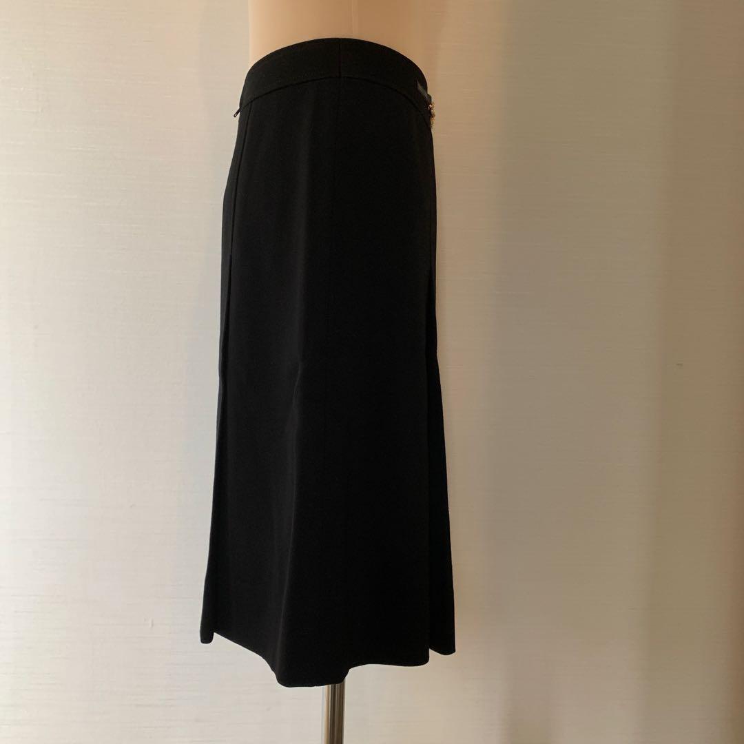 CELINE 濃紺　チェーン付き箱ひだスカート