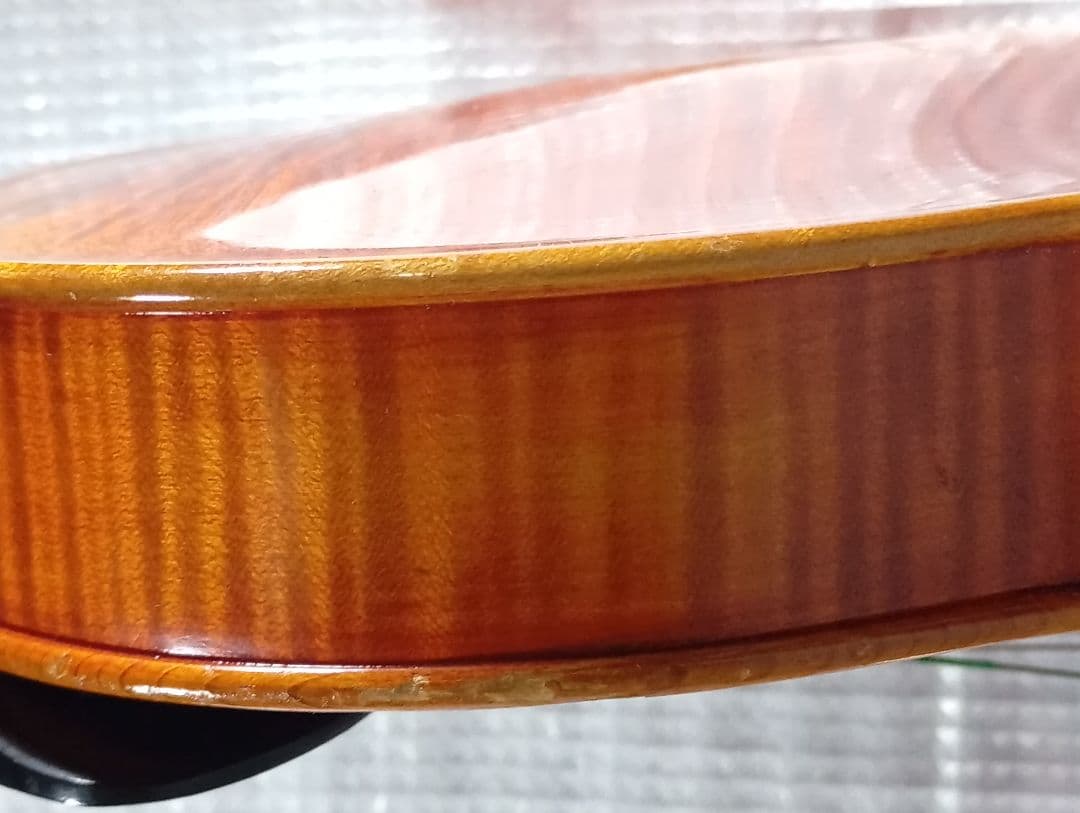 SUZUKI バイオリン No.580 4/4 弓付、ケースあり　上級モデル