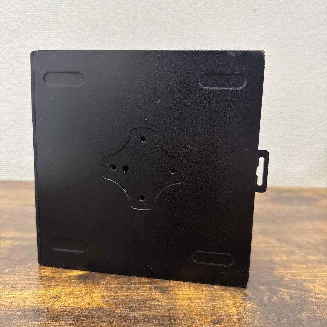 DeskMini B660 ベアボーンPC