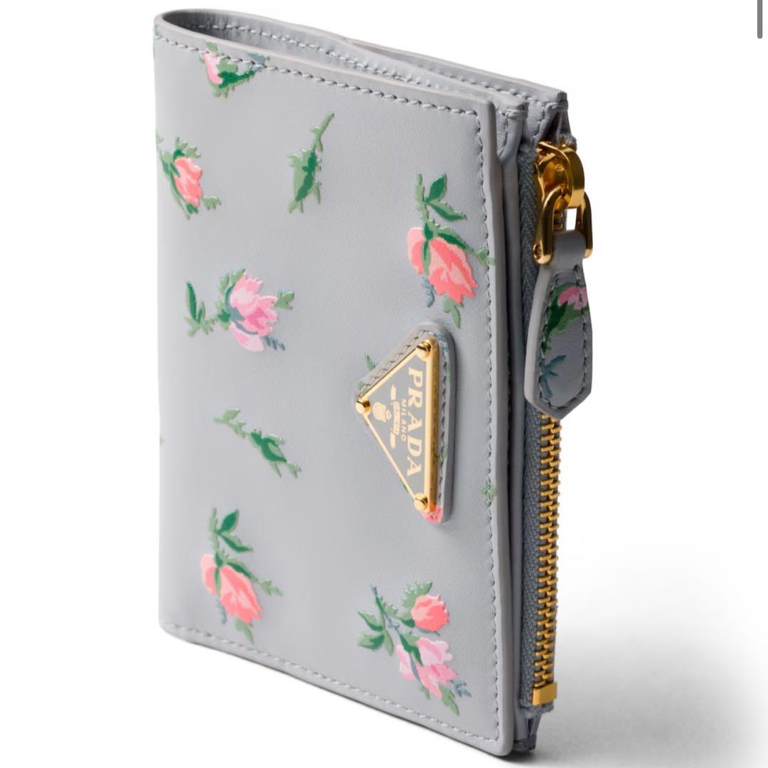 【新品】 PRADA プラダ 花柄 二つ折り 財布