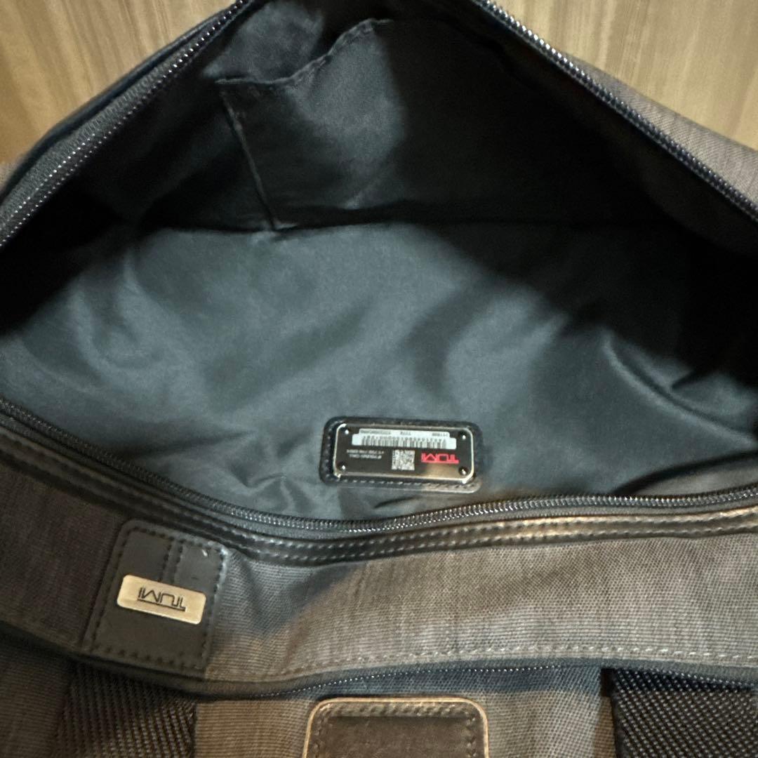 TUMI トゥミ　3way グレー