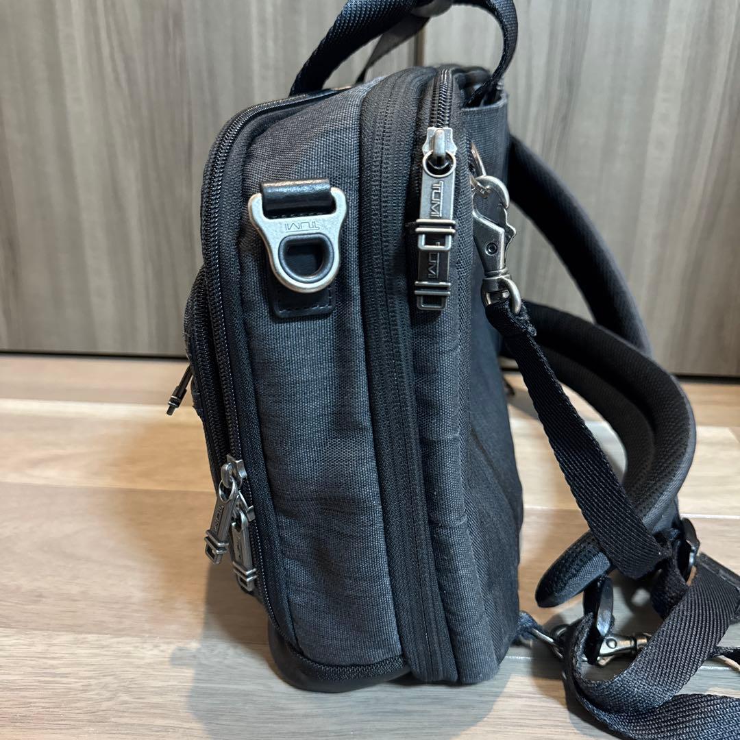 TUMI トゥミ　3way グレー